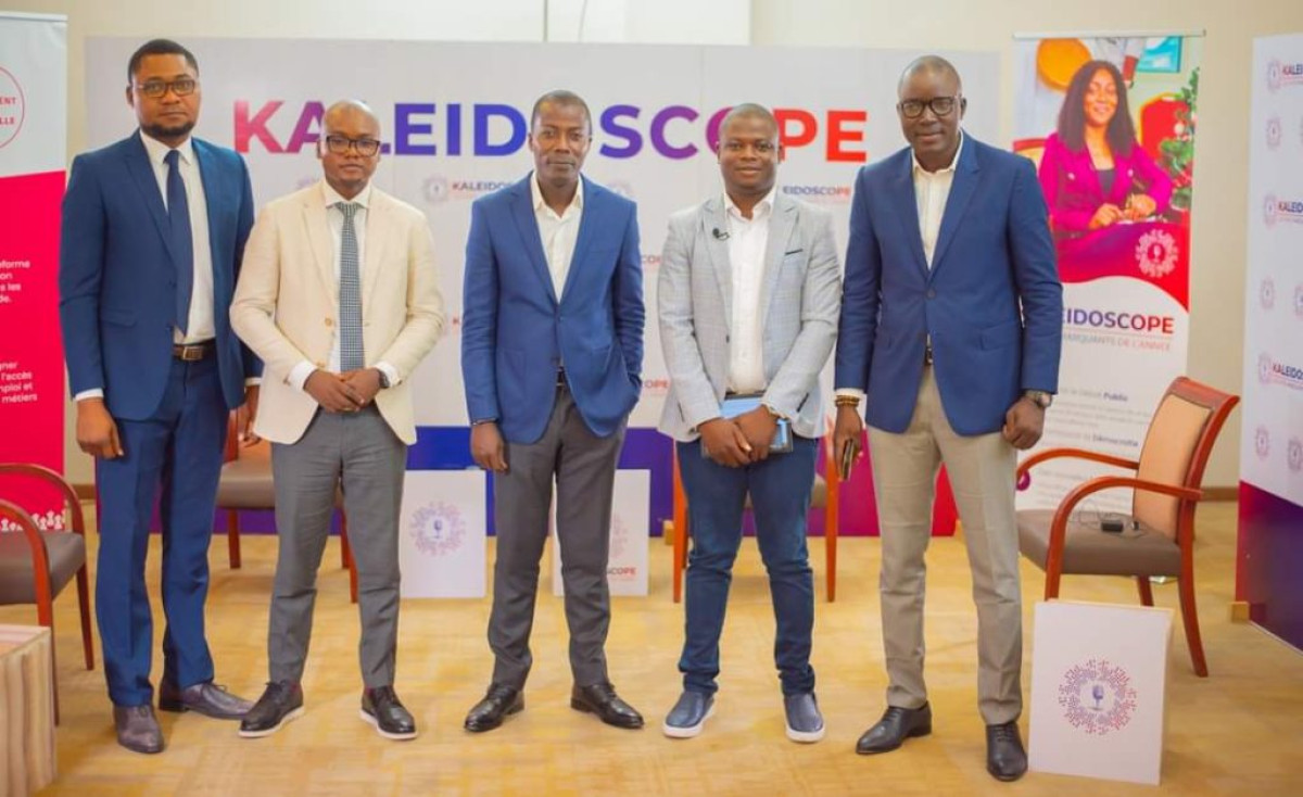 KALÉIDOSCOPE : Wilfried Léandre Houngbédji dit tout sur les faits marquants de l&rsquo;année 2022  . C&rsquo;est à 20h 30 avec Barnabas Orou Kouman, Paul Danongbé et Prudent Nasséhou