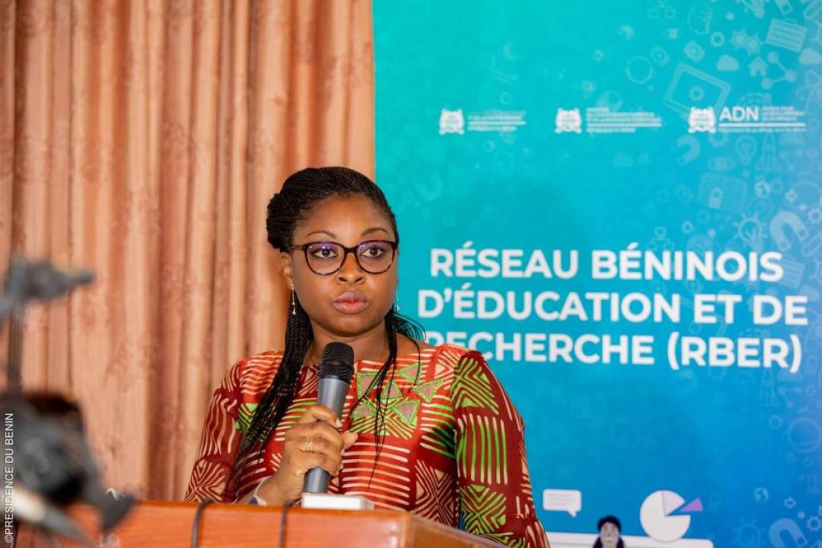 APPROBATION DE LA STRATÉGIE NATIONALE D&rsquo;INTELLIGENCE ARTIFICIELLE 2023-2027 : L’Afria félicite le gouvernement béninois pour ses efforts . Le travail de la ministre Aurélie Adam Soulé paie à l&rsquo;international