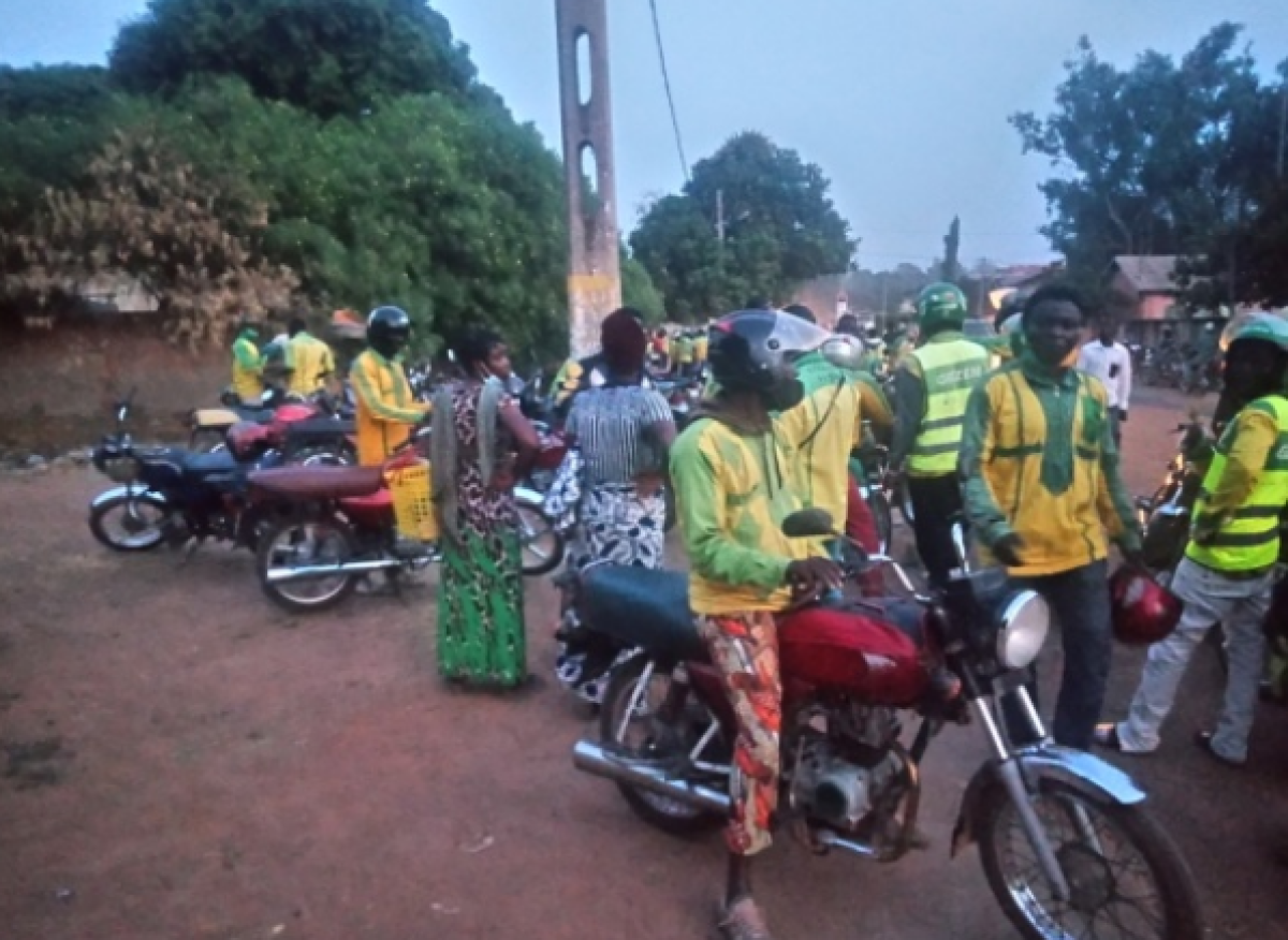RÉFORME DES TENUES DES CONDUCTEURS DE TAXIS-MOTOS A PARAKOU : La répression a démarré
