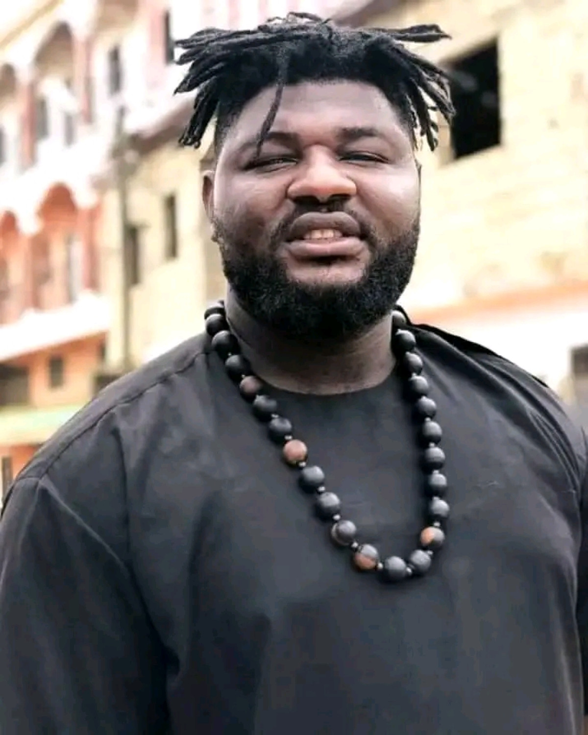 DEUIL DANS LE SHOWBIZ CAMEROUNAIS : L’humoriste Cabrel Nanjip Nyamton n’est plus