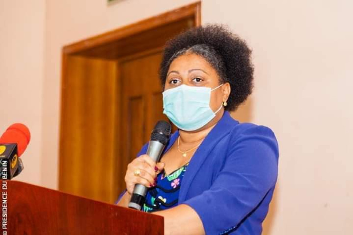 RELANCE DES MICROCRÉDITS VIA LES MONNAIES ÉLECTRONIQUES AU BÉNIN : Des systèmes financiers décentralisés formés