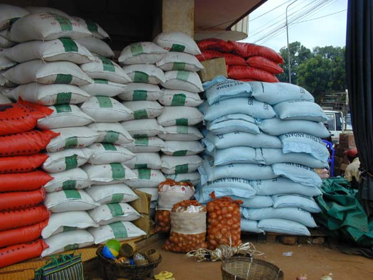 SURENCHÈRE AUTOUR DES PRODUITS DE PREMIÈRE NÉCESSITÉ AU BÉNIN : Les consommateurs toujours grugés par des commerçants véreux . Les menaces de Shadiya Assouman sans effets