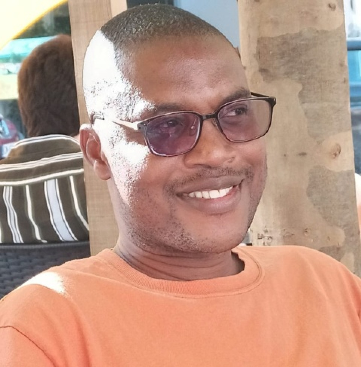 BÉNIN : Le journaliste Virgile Ahouansè condamné à 12 mois de prison avec sursis