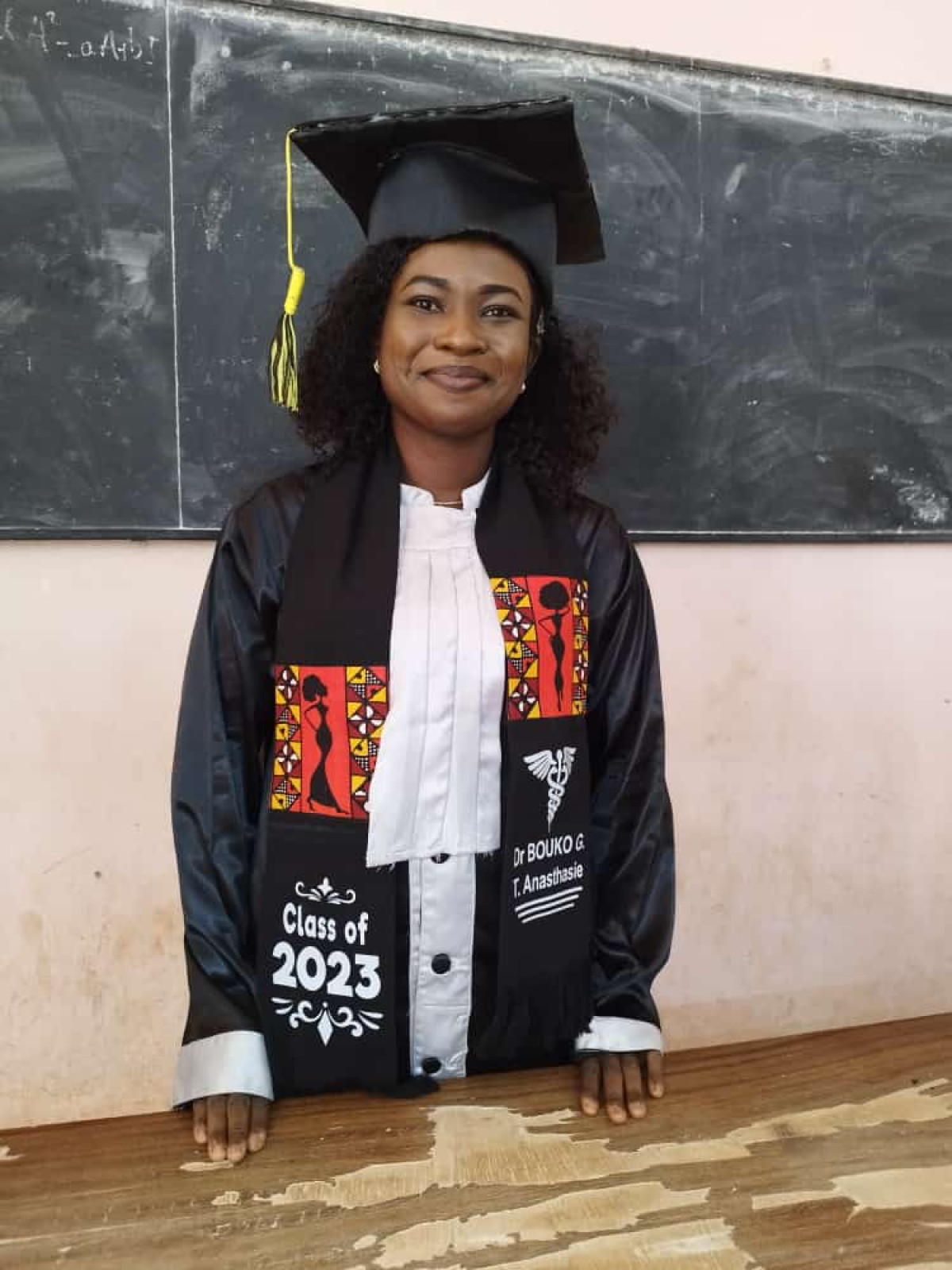 SOUTENANCE DE THÈSE À L’UNIVERSITÉ JOSEPH KI-ZERBO DE OUAGADOUGOU : Anasthasie Bouko, nouvelle docteure en médecine