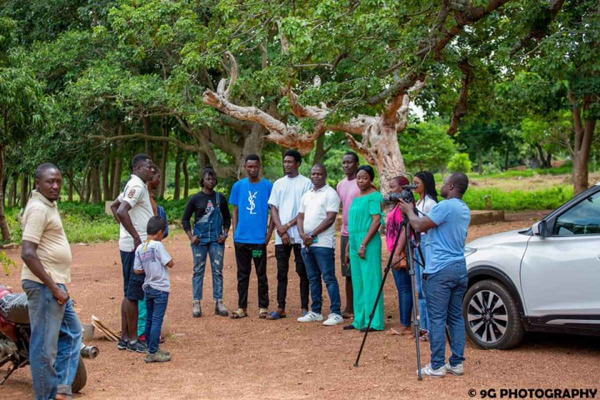 GRÂCE À L’AGENCE LE BÉLIER DE NATITINGOU : Des étudiants de la 2eme promotion du Cfoman-Daabaaru en visite touristique dans l’Atacora Donga . Un grand geste de générosité salué par le Pdg Barnabas Orou Kouman