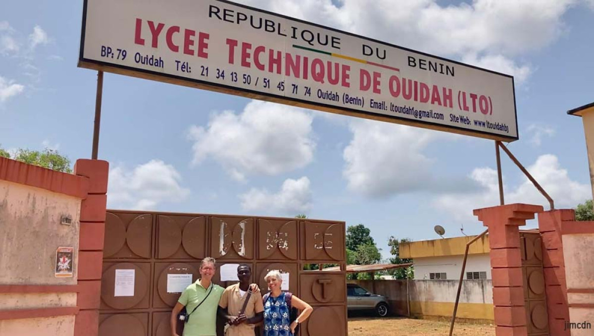FACE À LA VIE CHERTE, LA MÉVENTE DANS LES MARCHÉS AVEC LES IMPÔTS ET TAXES : «Ne renvoyez pas les enfants car, nous parents d’élèves des Ceg de la commune de Ouidah nous ne pourrons pas payer les contributions»