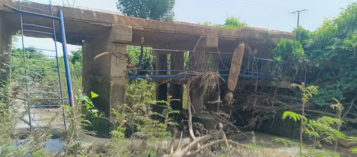 Dégradation avancée de l'axe Sinendé-Guèssou Bani à la hauteur du pont de Niyori :Alerte ! Une partie de Sinendé sur le point d'être coupée