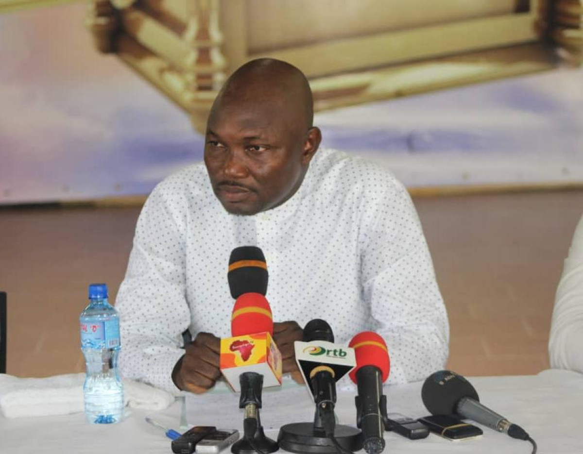 PRESERVATION DE LA PAIX AU BÉNIN : Le Prophète Ithiel Dossou et les siens en union de prière