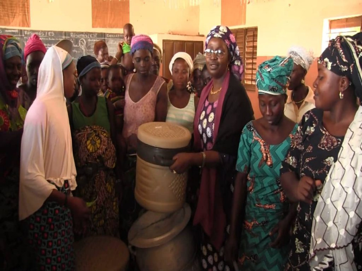 PROMOTION DE LA GENT FEMININE A PARAKOU : L’He Mariama Baba Moussa appuie les groupements de femmes