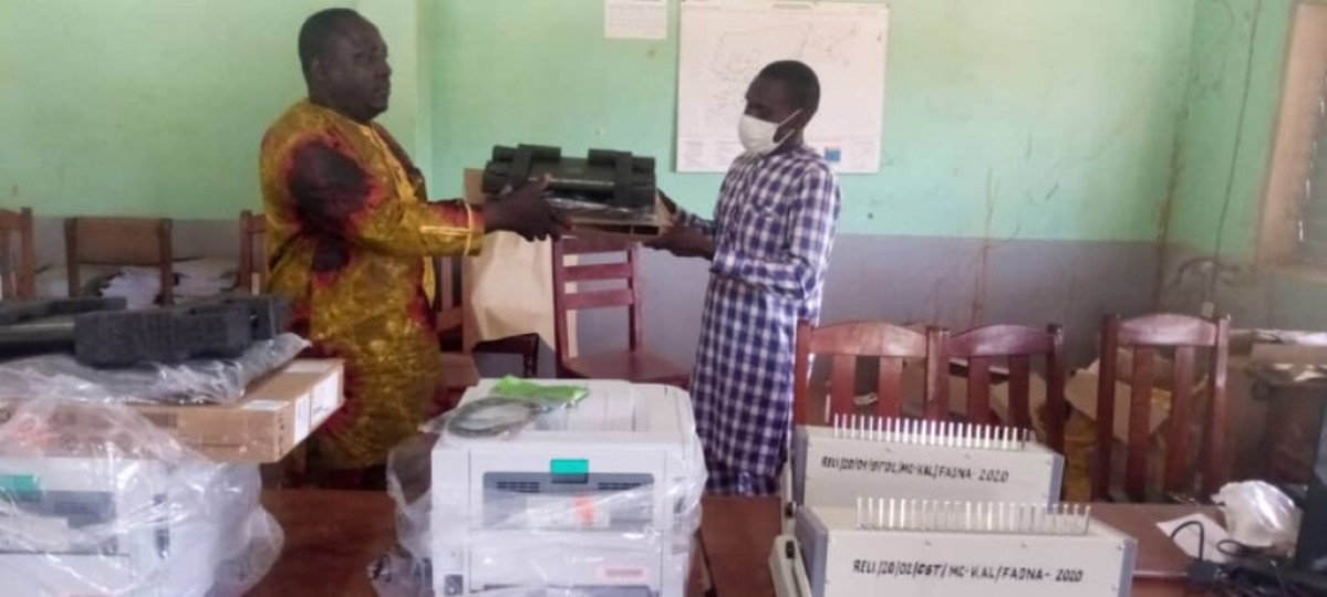 DOTATION DES SERVICES TECHNIQUES DE LA MAIRIE DE KALALÉ EN MATÉRIELS TECHNIQUES : Tidjani Bani pose les jalons d&rsquo;une administration compétente et efficace
