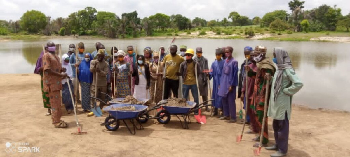CAMPAGNE DE SALUBRITE A NIKKI :  Les jeunes ambassadeurs du pastoralisme engagés pour l&rsquo;assainissement de l&rsquo;environnement