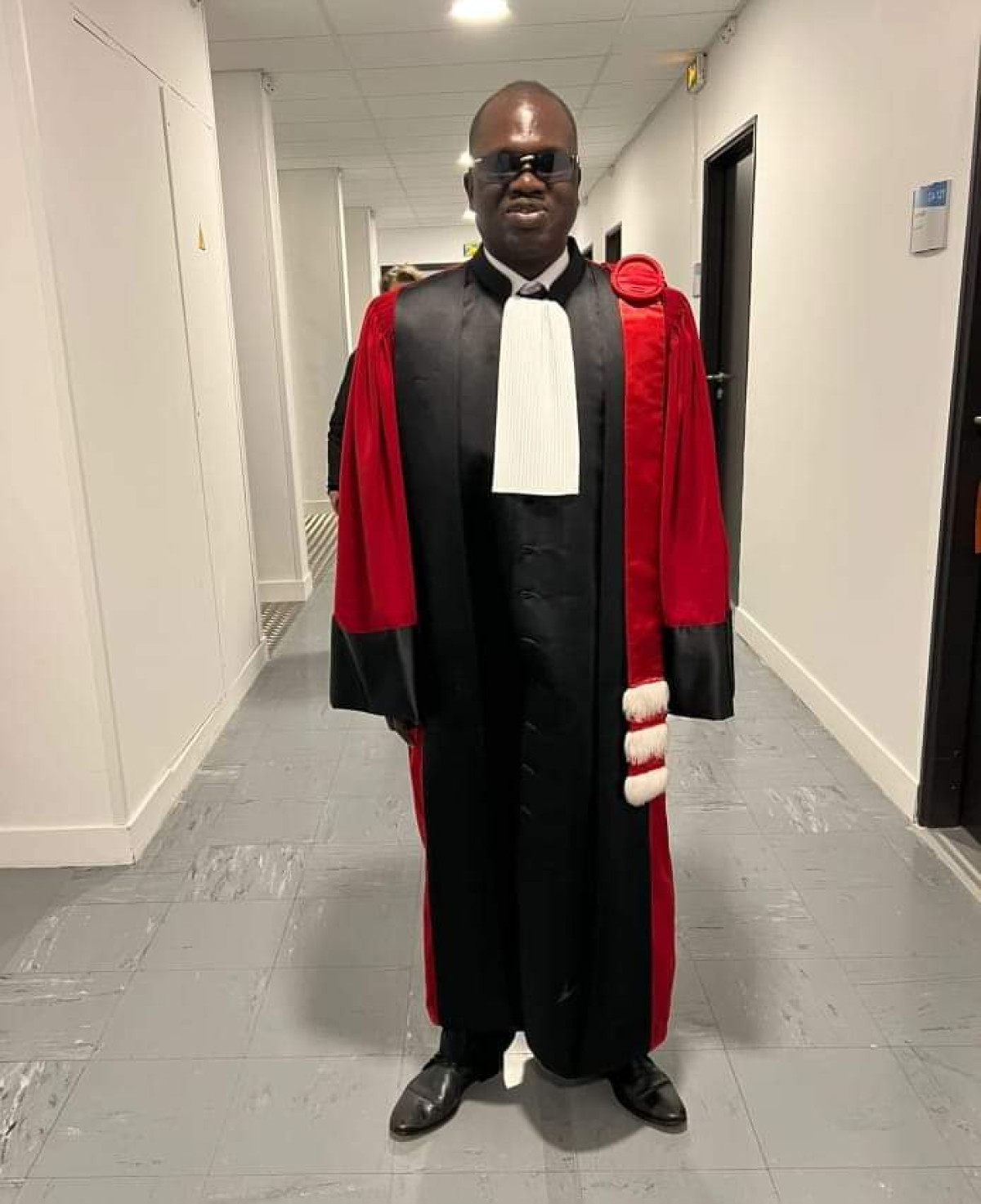 DE DOCTEUR À AVOCAT MALGRÉ SA CÉCITÉ  : L&rsquo;épopée de Bio Bienvenu Boni qui mérite l&rsquo;attention des gouvernants 