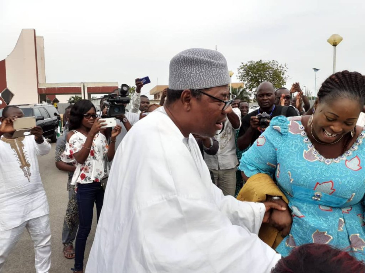 APRES QUELQUES MOIS D’ABSENCE : L’ancien chef d’Etat Boni Yayi accueilli en pompe à Cotonou