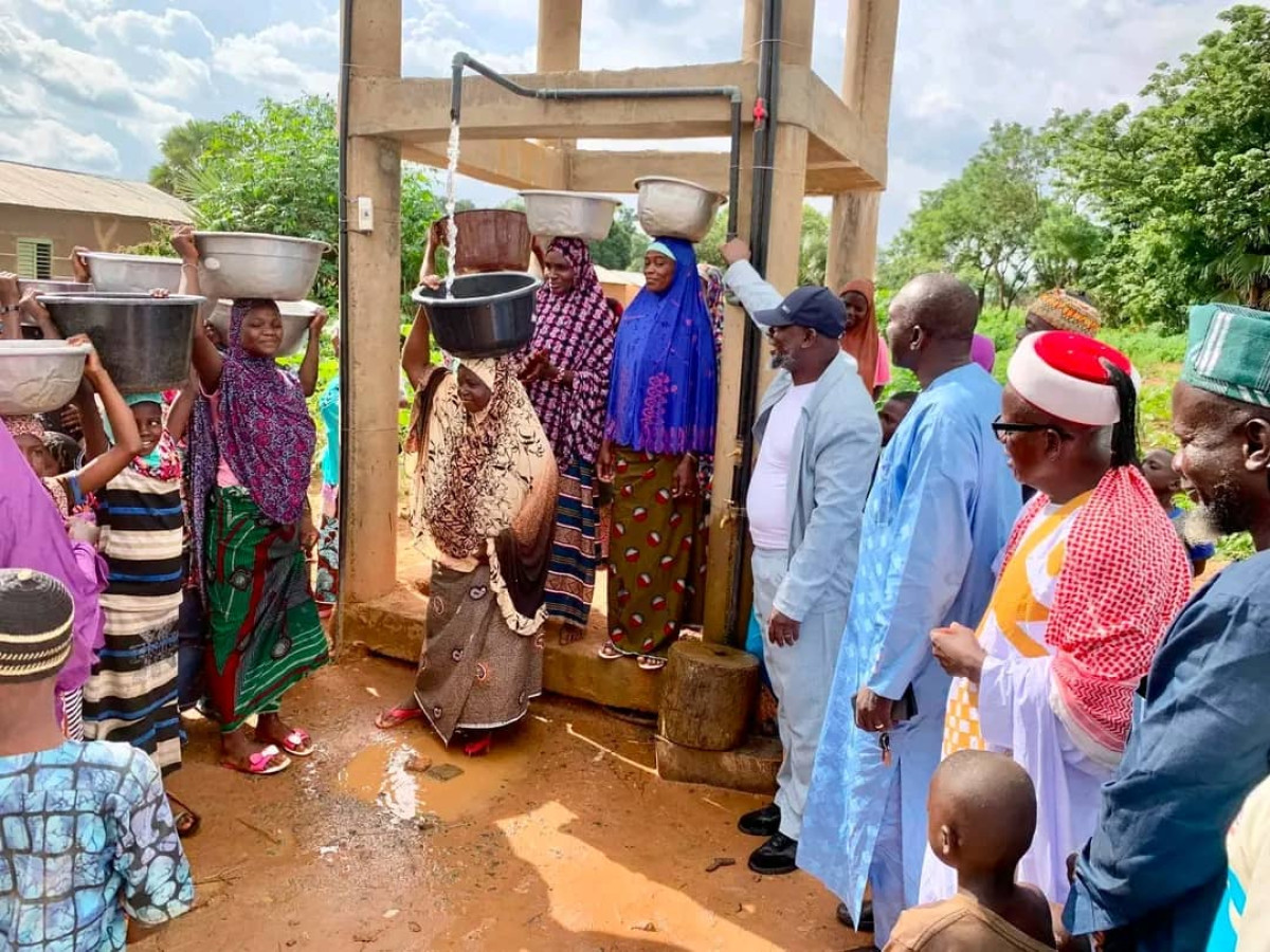 Djougou/Accès à l'eau potable à Kolokondé: l'He Salifou Maman fait don d'un forage au Camp peulh de Sosso