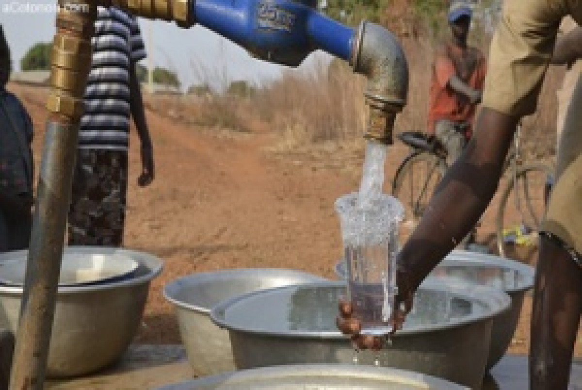 DISTRIBUTION D’EAU POTABLE EN MILIEU RURAL AU BÉNIN : Le gouvernement approuve des contrats de partenariat public-privé