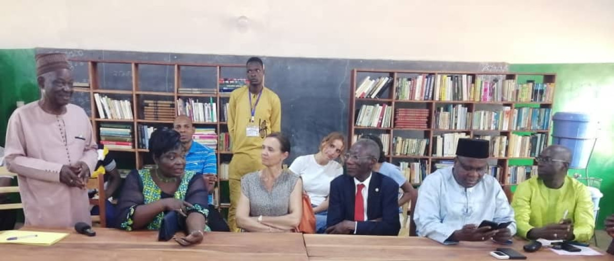 GRÂCE A LA POLITIQUE AGISSANTE DE L&rsquo;HE ABDOULAYE GOUNOU : Les bibliothèques du Ceg 1 Péhunco et Kouandé dotées de documents