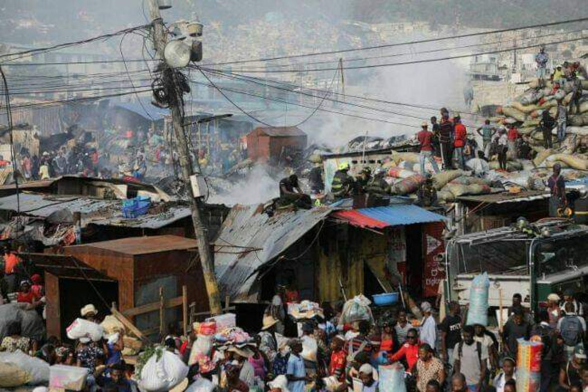 EXTRÊME VIOLENCE EN HAÏTI : Plus de 600 personnes tuées en avril • Impuissante, la police lance un Sos international