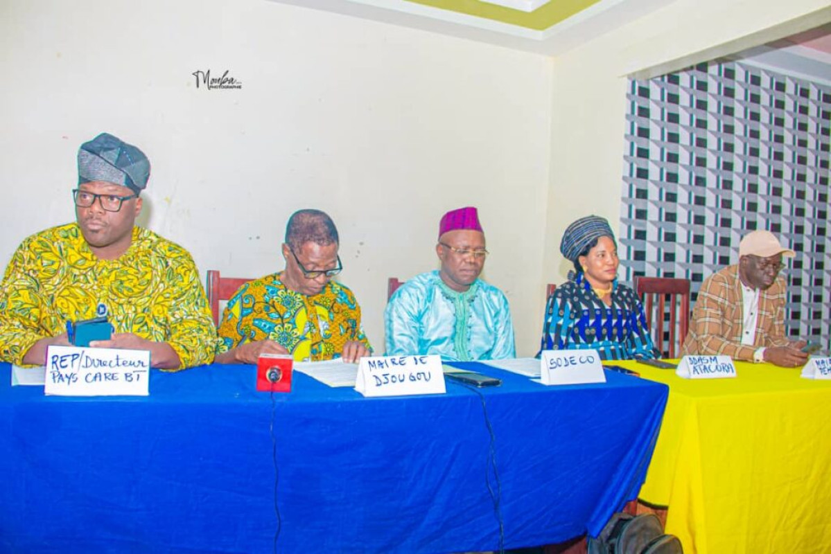 ATELIER DE REVUE DU PROJET SOFEC 3 POUR L’ÉPANOUISSEMENT DES FEMMES : Les bénéficiaires apprécient les activités de Care Bénin/Togo . Une phase complémentaire de six mois planifiée