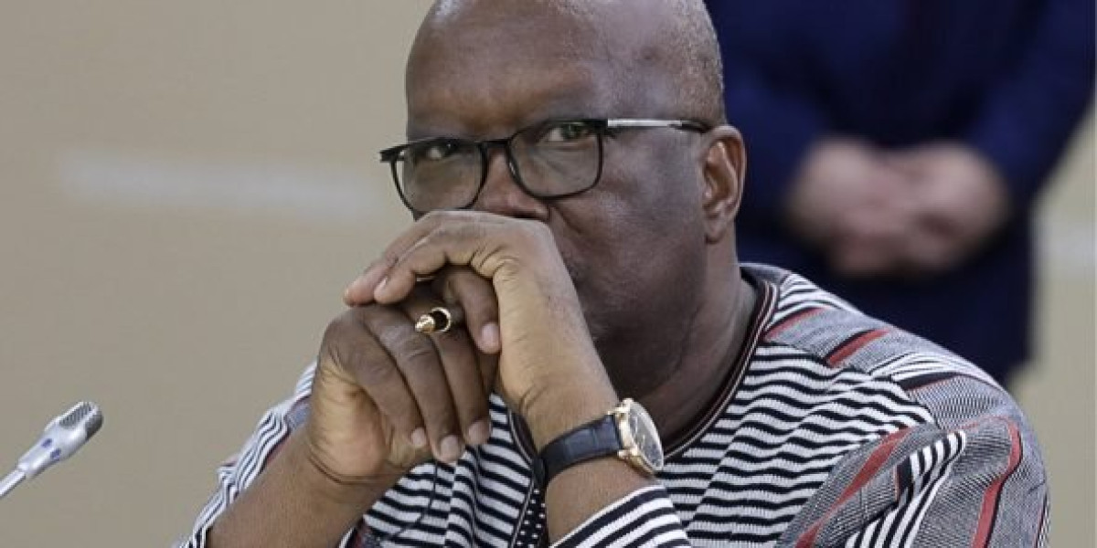 INSTABILITE POLITIQUE EN AFRIQUE DE L’OUEST : Le virus s’empare du Burkina et emporte Rock Christian Kaboré