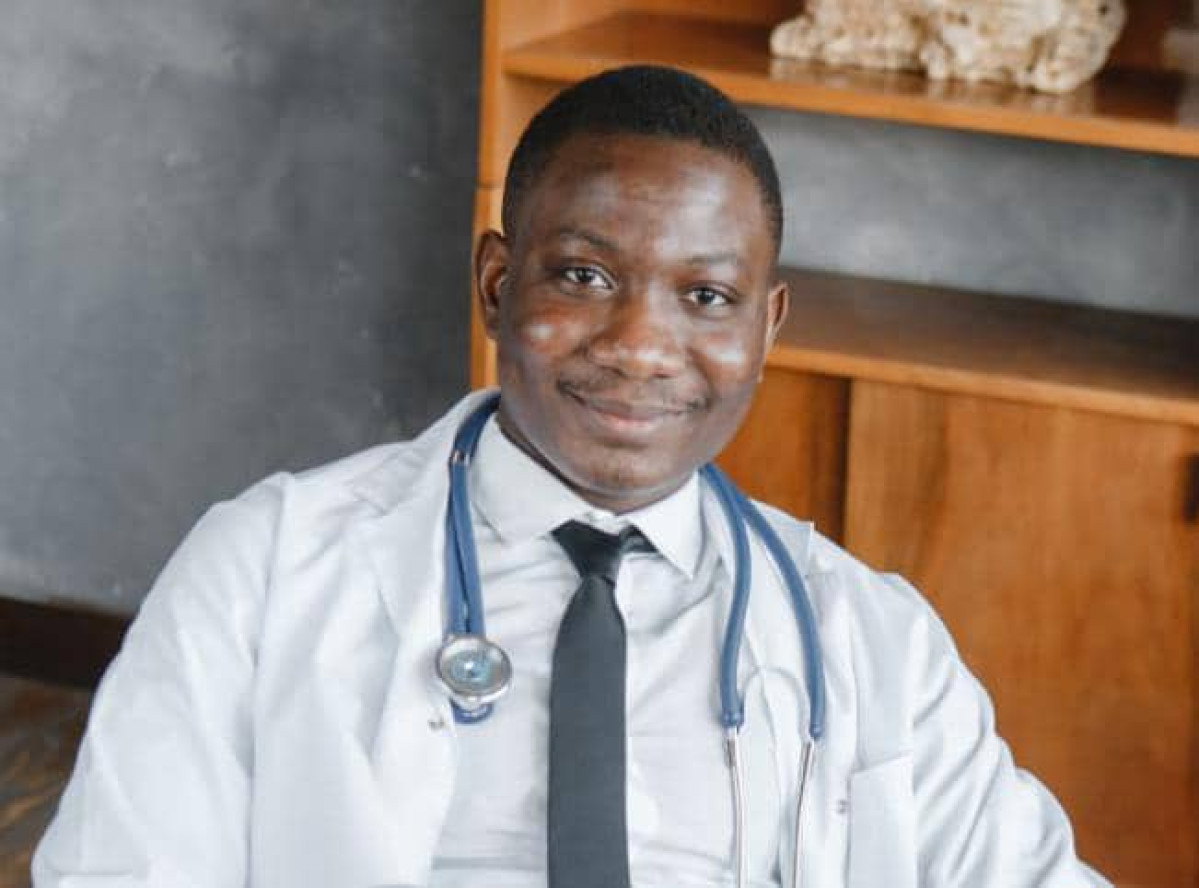 SANTÉ/ULCÈRE GASTRO-DUODENAL : Les pauvres, la couche la plus exposée . Les conseils du Docteur Abdou-Djalilou Tégnanmi médecin généraliste
