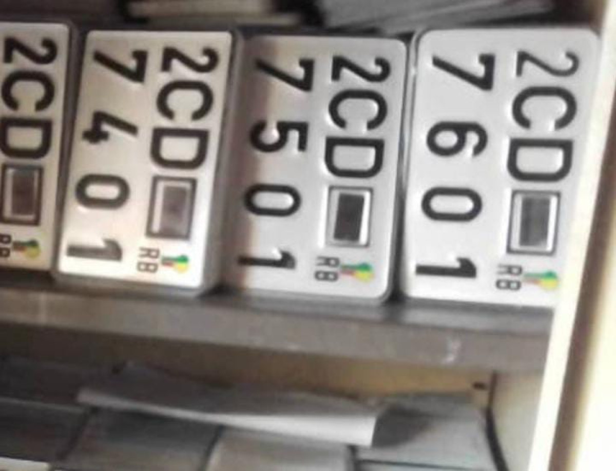 BÉNIN/OBTENTION DE LA PLAQUE D’IMMATRICULATION POUR ENGINS À DEUX ET TROIS ROUES : La demande désormais possible en ligne
