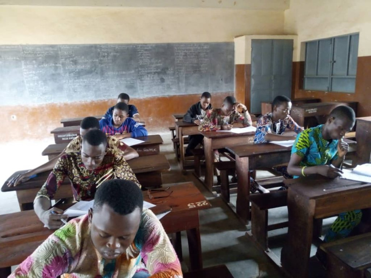 PROJET »JOURNALISME A L’ÉCOLE » DE GROUPE DU PRESSE DAABAARU : Les candidats ont passé le test de sélection avec succès