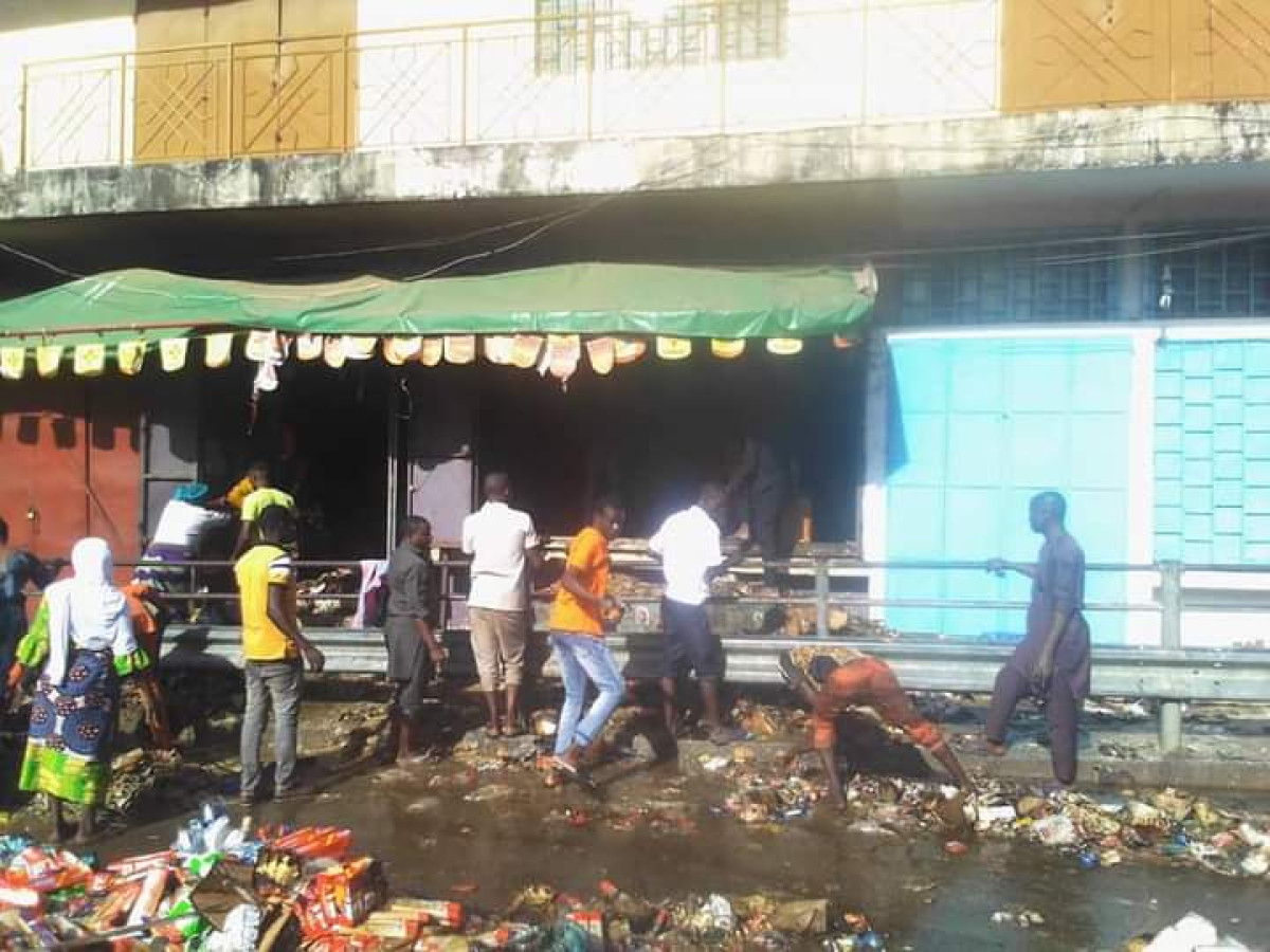 PARAKOU/INCENDIE AU MARCHÉ ARZÈKÈ : Des marchandises parties en fumée