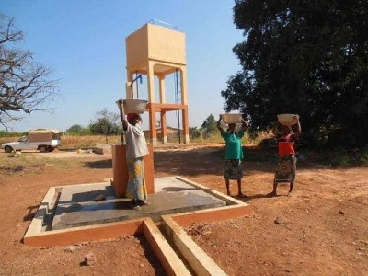 ACCÈS À L’EAU POTABLE DANS LES ZONES RURALES AU BÉNIN : Le gouvernement fixe les prix d’achat