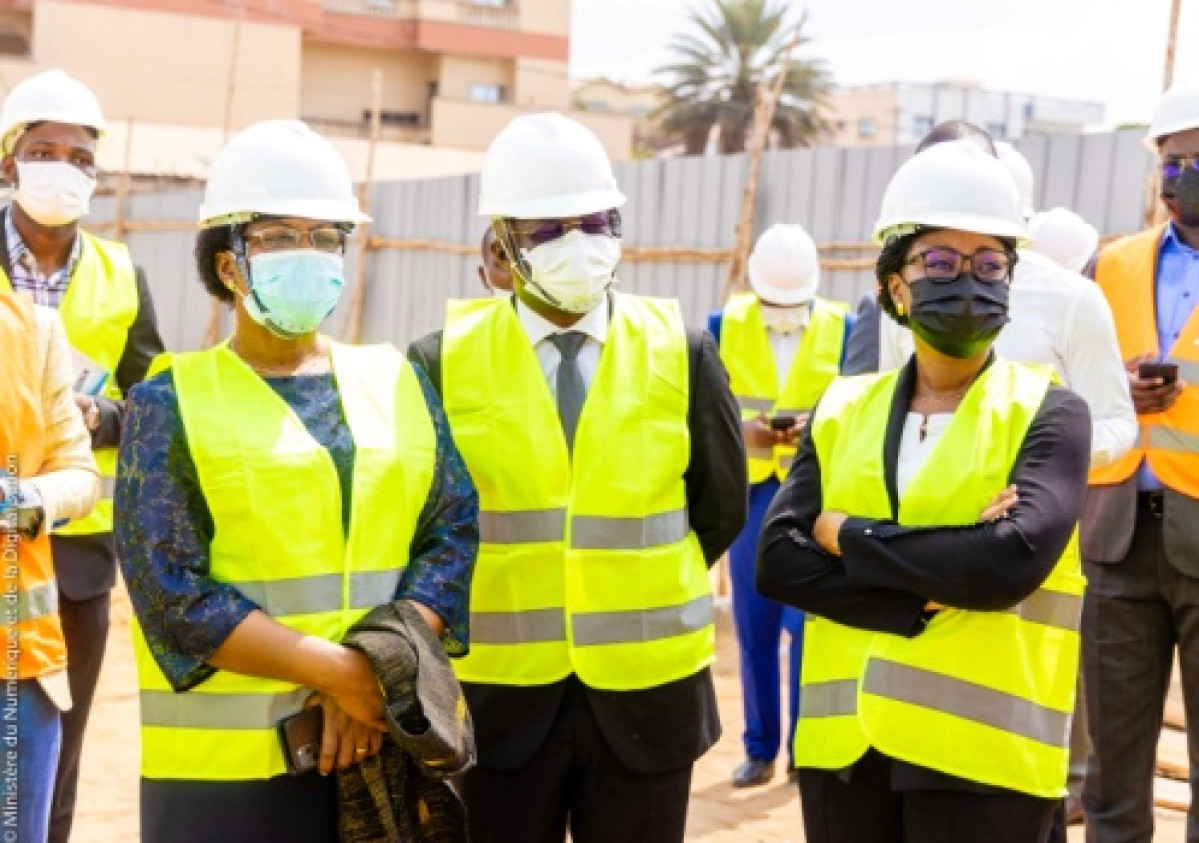CONSTRUCTION DE L’ECOLE DES MÉTIERS DU NUMÉRIQUE À COTONOU : Trois ministres s’enquièrent de l’évolution des travaux .25% de taux d’exécution après un mois environ