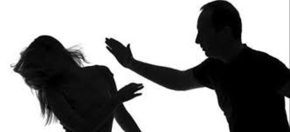 VIOLENCE CONJUGALE À TAMAROU DANS LA COMMUNE DE N’DALI : Un homme bat à mort sa femme enceinte