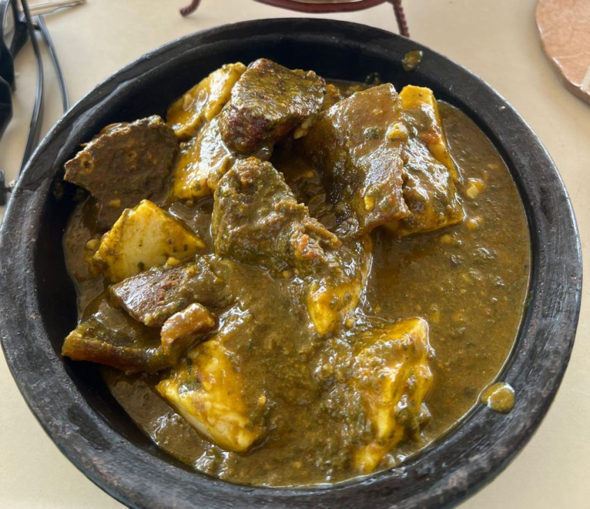 FOCUS SUR LA SAUCE »KOBUSSA » : Au cœur d’une saveur unique et thérapeutique dont seuls les Baatombu détiennent le secret