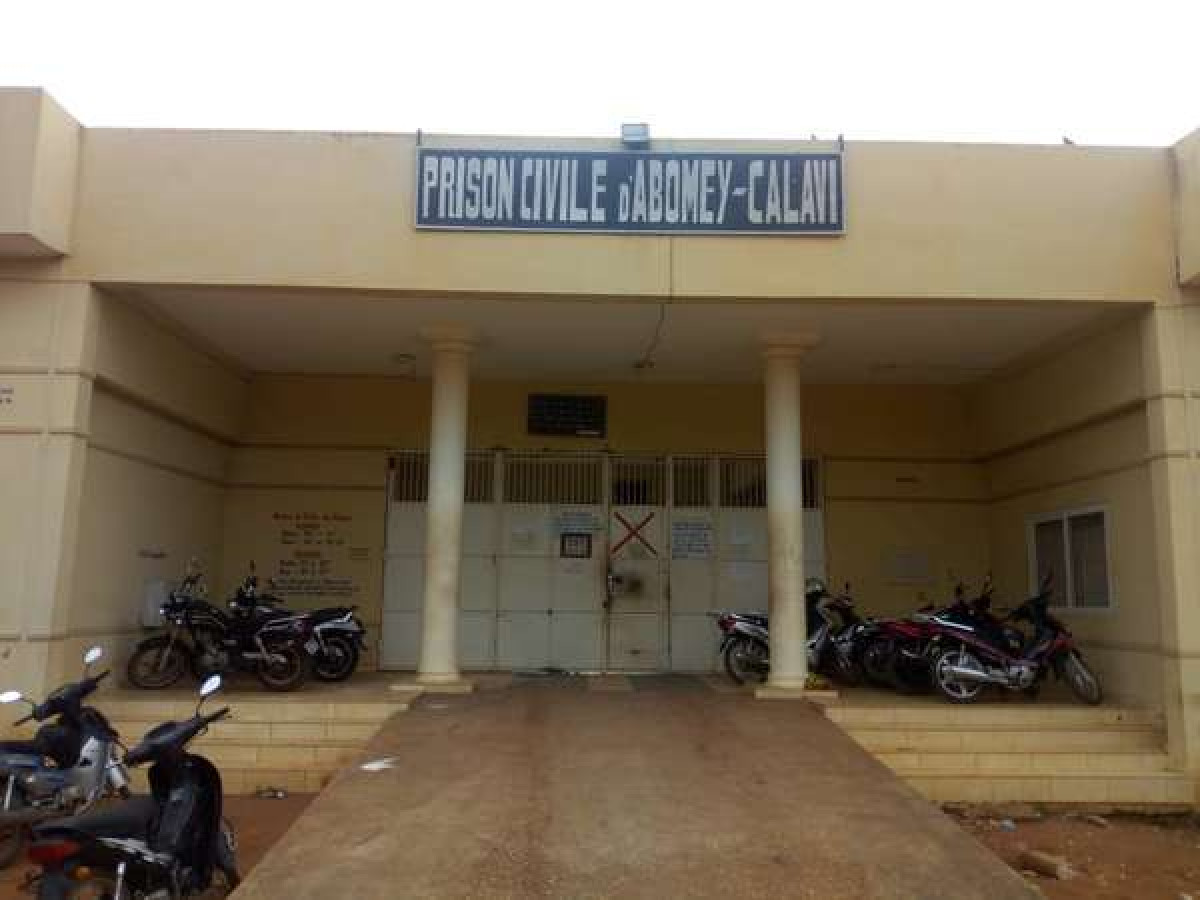BÉNIN : Tomber malade est-il interdit en prison ?