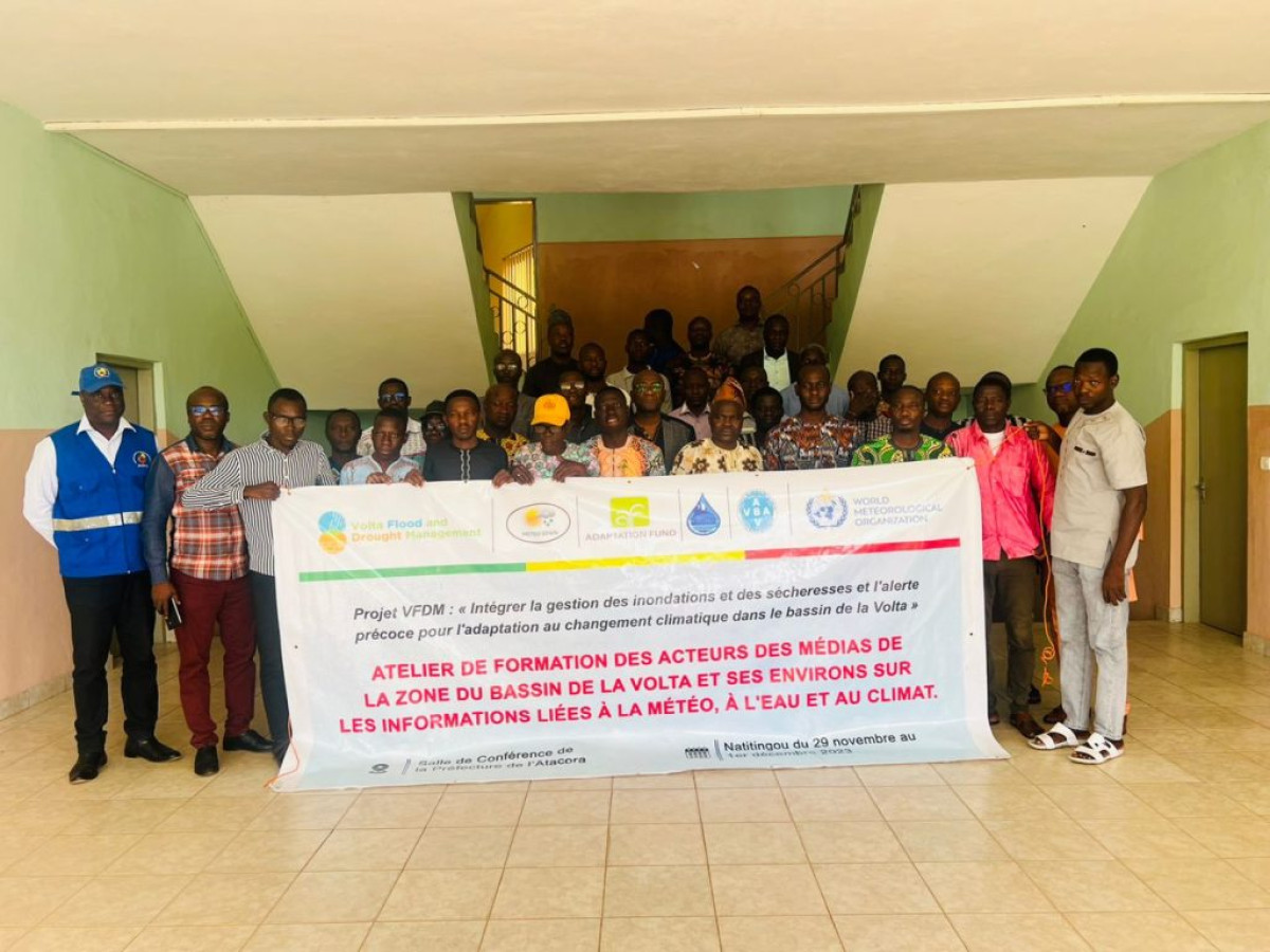 GESTION DES INONDATIONS ET SÉCHERESSES DANS LE BASSIN DE LA VOLTA : Météo Bénin outille les journalistes sur l’hydrométéorologie et le Climat