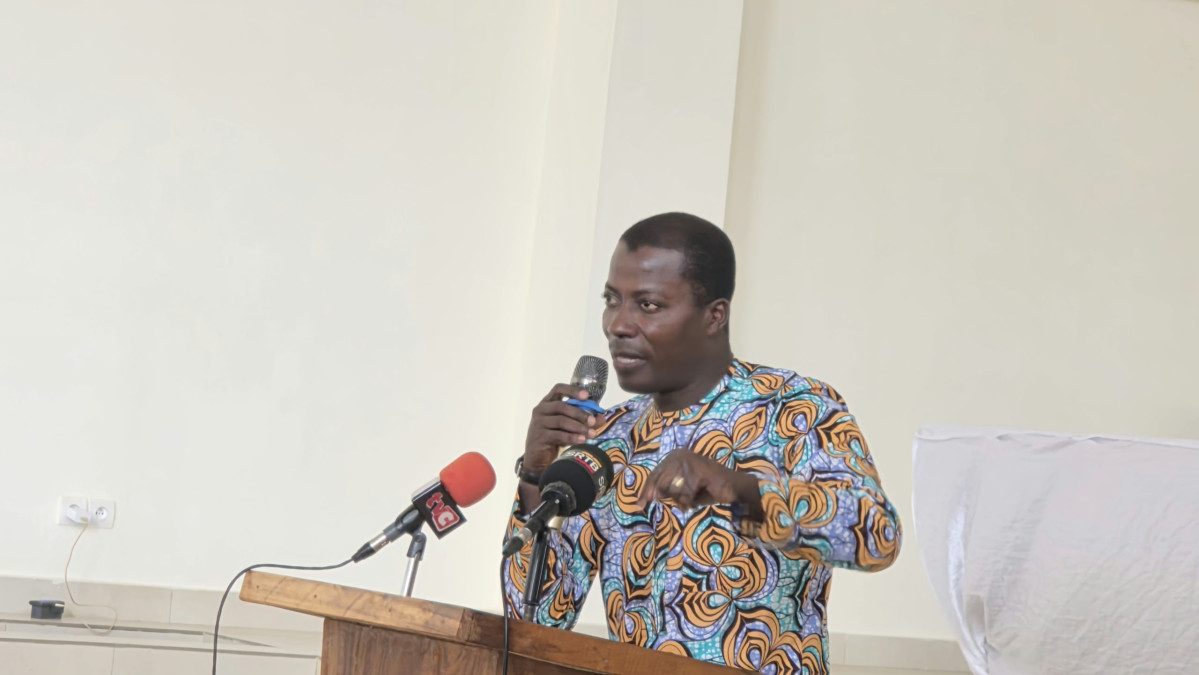 À cœur ouvert avec les populations d'Aplahoué: Wilfried Léandre Houngbédji réaffirme la tolérance zéro contre le mariage précoce