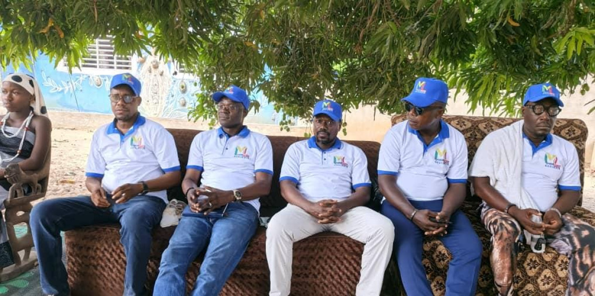 Participation des populations de Hèvê , Guézin et Ouidah au vote du 12 avril: le mouvement des leaders Aguinnin Row 2026 du Président Salomon Dossou sensibilise