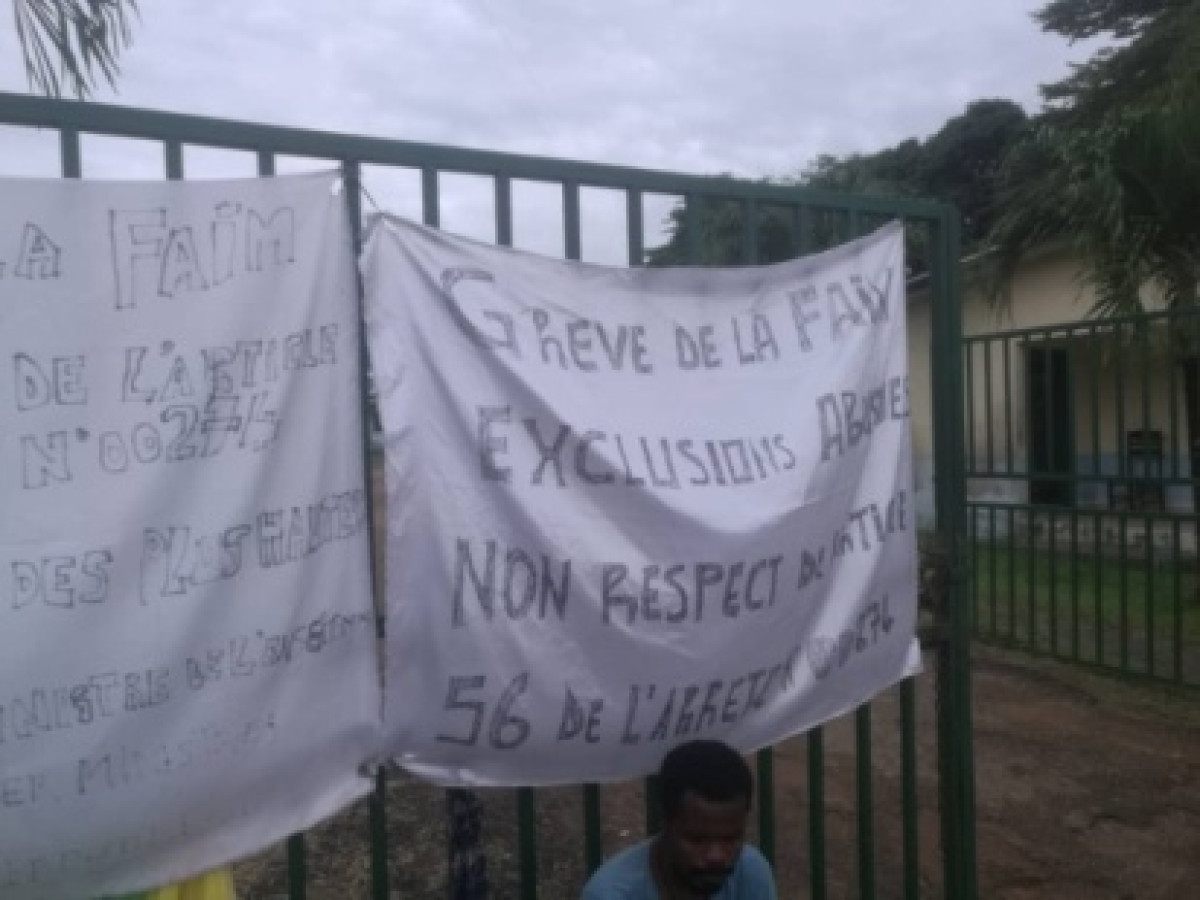 EXCLUS PAR L’ADMINISTRATION DE LEUR ÉTABLISSEMENT, Quatre élèves-professeurs déclenchent une grève de faim