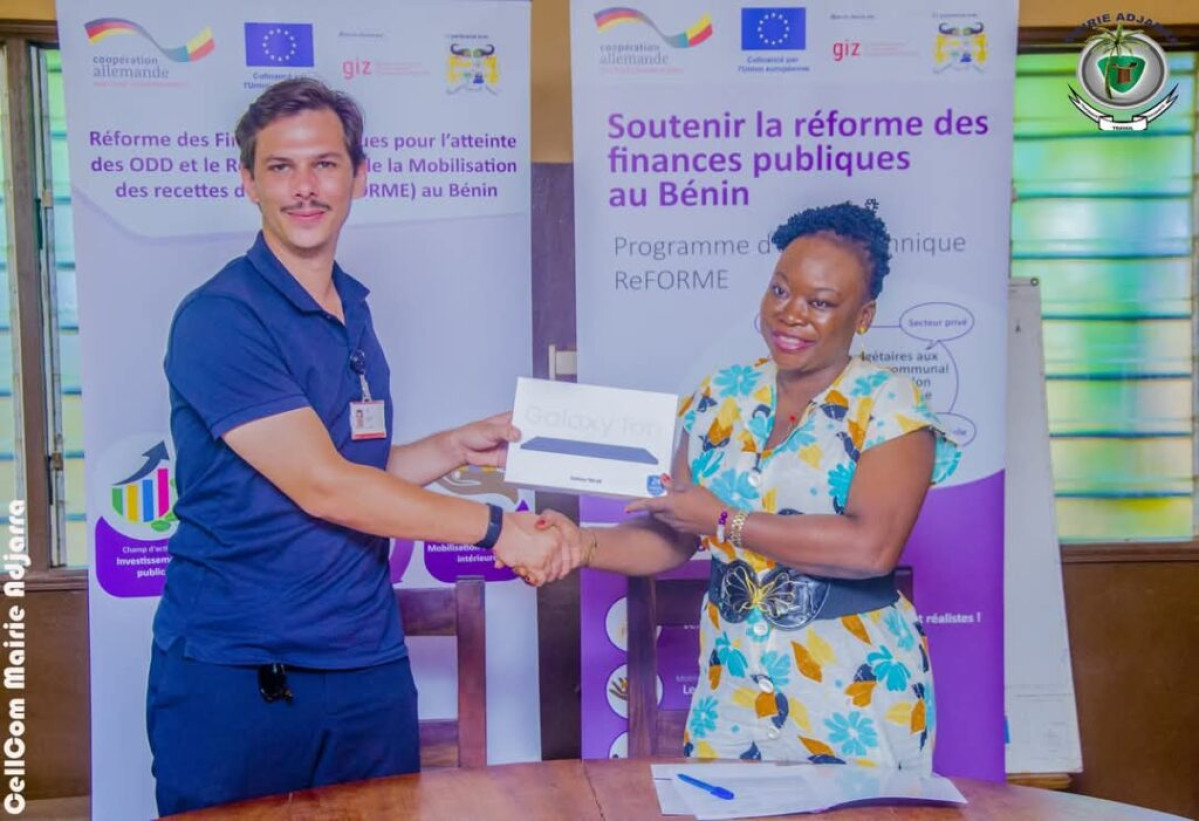 Grace au projet réforme: adjarra dotée d’une tablette
