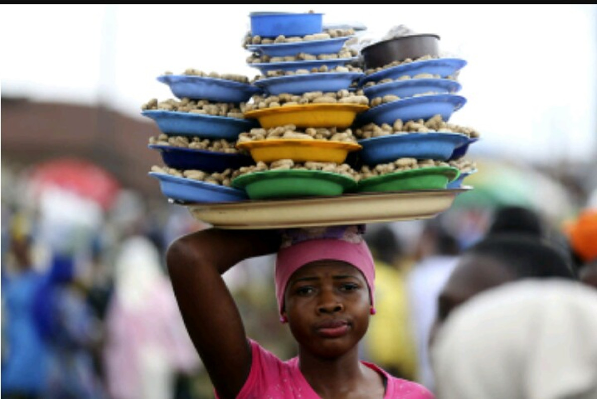 HOLIDAYS’ PERIODS AT PARAKOU :   Those jobs occupying holiday-makers