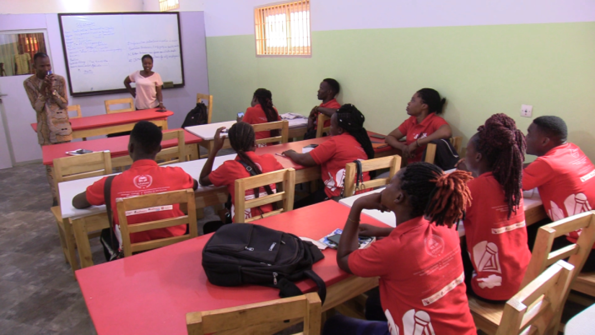CENTRE DE FORMATION AUX METIERS DE L’AUDIOVISUEL ET DU NUMÉRIQUE (CFOMAN-DAABAARU : Les cours en anglais ont démarré