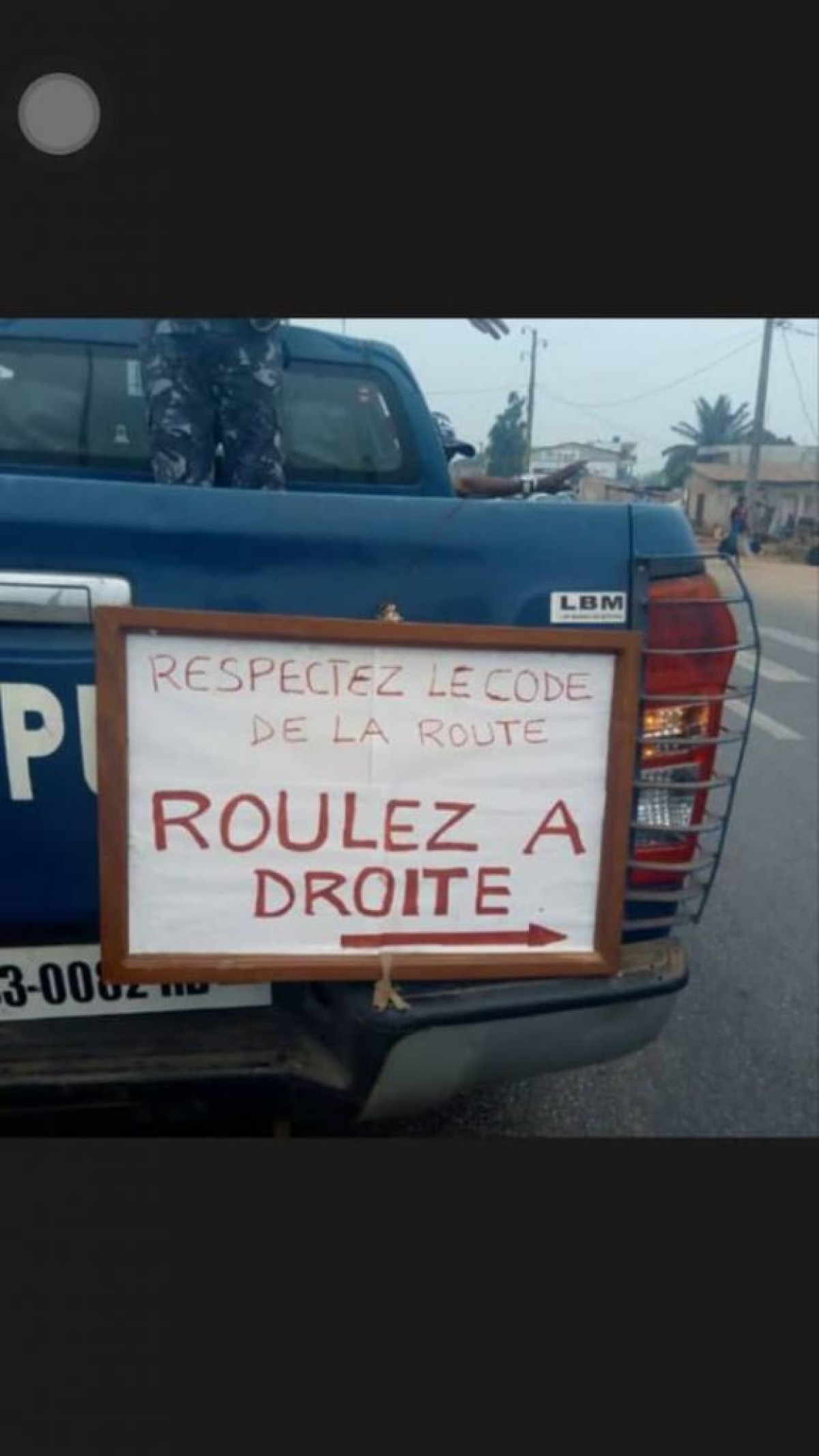 CIRCULATION A DROITE A PARAKOU : Les usagers toujours réfractaires