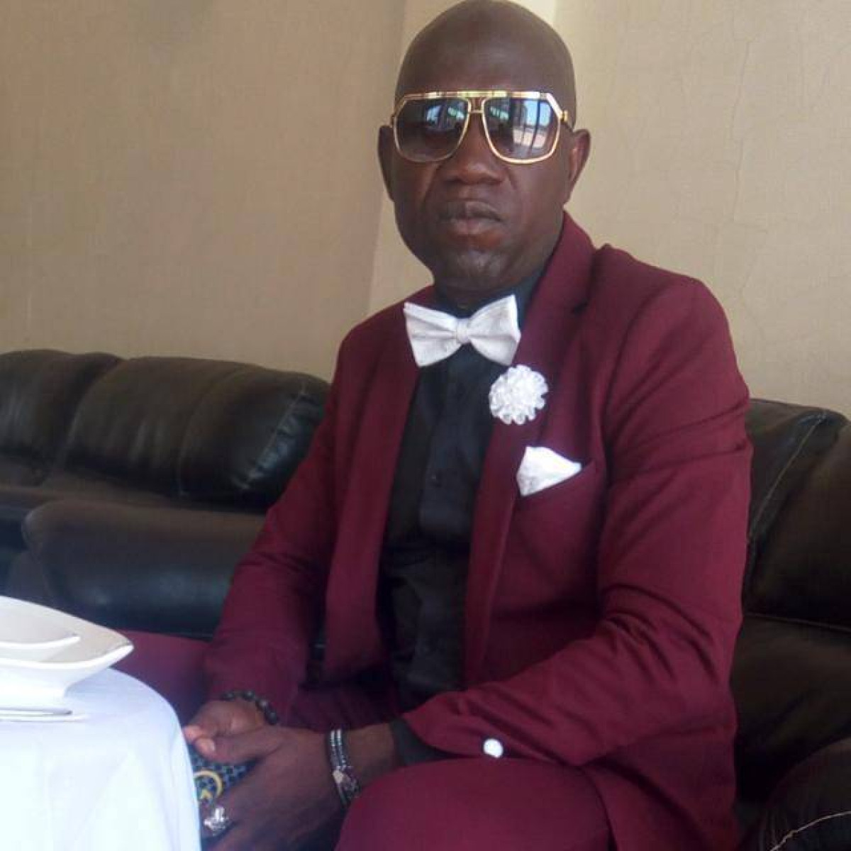 AZIZ TOURE L’AMBIANCEUR, Un artiste polyvalent hors du commun