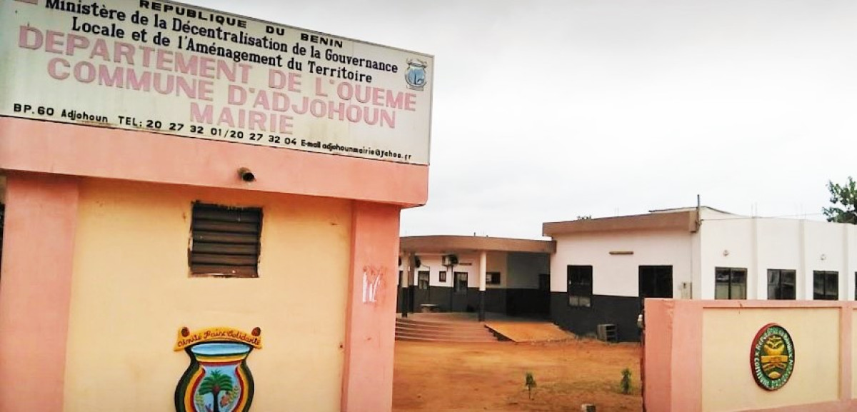 MAIRIE D’ADJOHOUN : La Secrétaire Exécutive suspend trois agents collecteurs de taxes