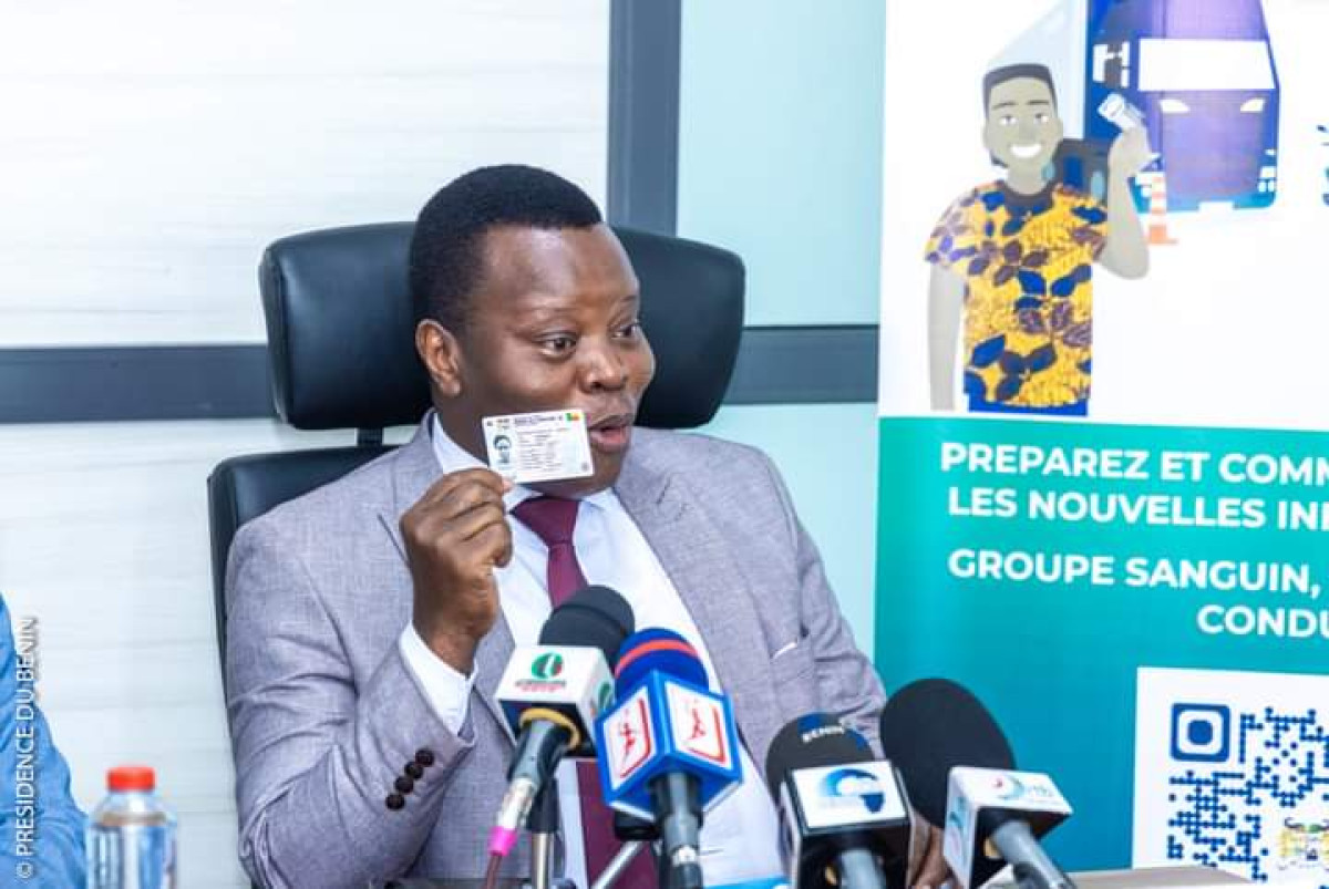 ÉLECTIONS LÉGISLATIVES DE 2023 AU BÉNIN : L’Anip délivre des cartes d’électeurs aux citoyens ne disposant pas