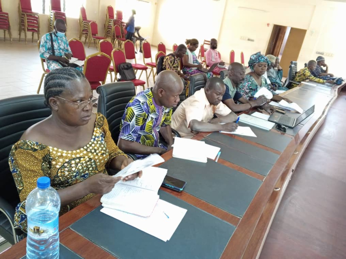 NOUVELLE POLITIQUE NATIONALE DE SANTÉ COMMUNAUTAIRE DANS LA DONGA : La préfecture avec l’appui de l’Ong Sian’Son-Dc outille les acteurs de Djougou, Ouaké et Copargo . L’Usaid, partenaire financier