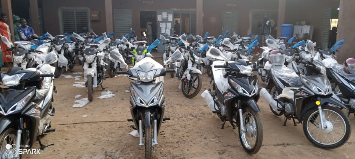 DOTATION DE MOYENS ROULANTS AUX ELUS COMMUNAUX DE KALALE : Le maire Tidjani Bani engagé pour plus de résultats convaincants