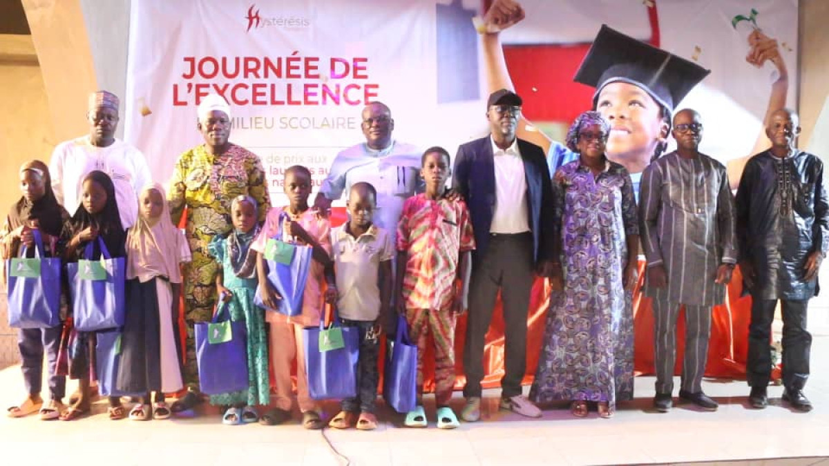 CÉLÉBRATION DE LA 4E ÉDITION DE LA JOURNÉE DE L’EXCELLENCE ÉDUCATIVE DANS LE BORGOU PAR LA FONDATION HYSTÉRÉSIS : Aurélie Adam Soulé ou l’engagement de créer l’émulation