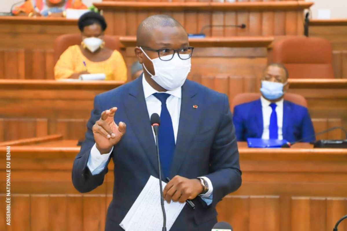 BÉNIN/PROJET DE BUDGET DE L&rsquo;ÉTAT 2023 : Plus de 3 000 milliards de francs présentés aux députés