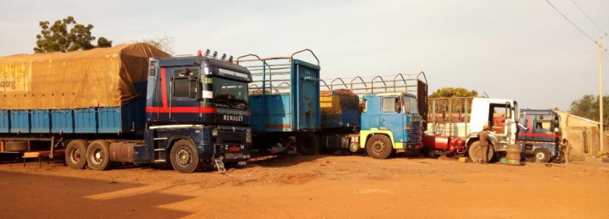 CONDUCTEURS DE CAMIONS GROS PORTEURS AU BENIN : Un métier de grands risques et de grands vices
