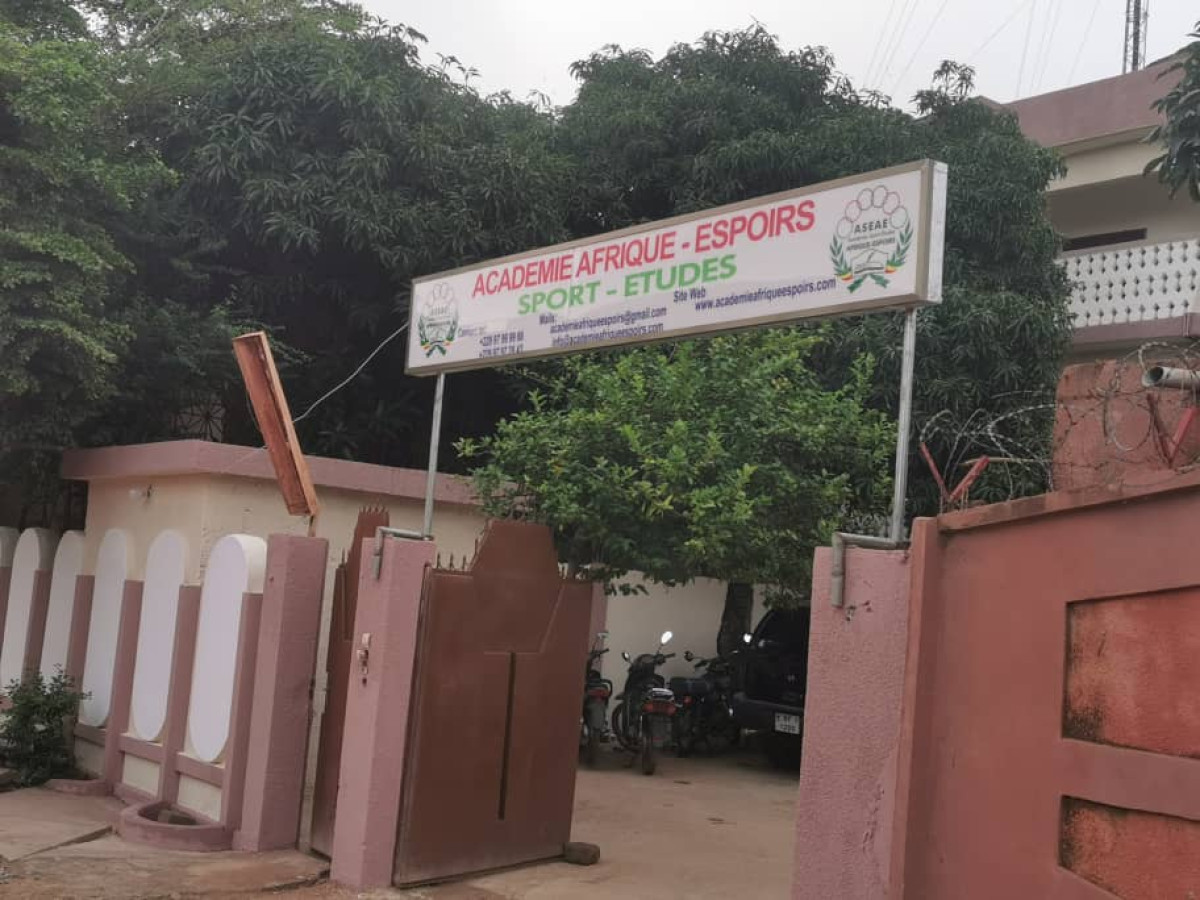 CREATION DE L’ACADEMIE SPORTS-ETUDES AFRIQUE ESPOIRS A PARAKOU : Ce génie de Laurent Liady Gnassounou qui donne de l’espoir aux talents . Tout savoir sur l’Académie