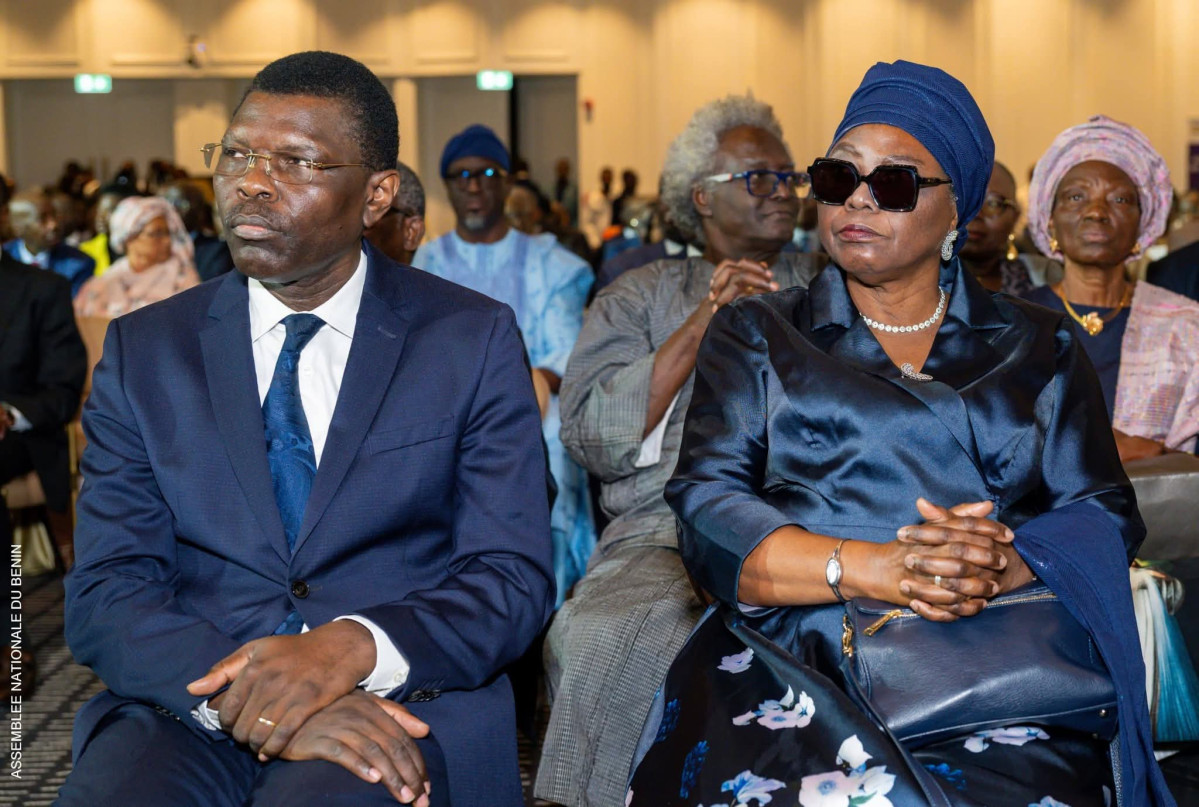 21è assises statutaires de l'association africaine des hautes juridictions francophones à Cotonou: Joseph Djogbénou aux côtés des personnalités de divers pays